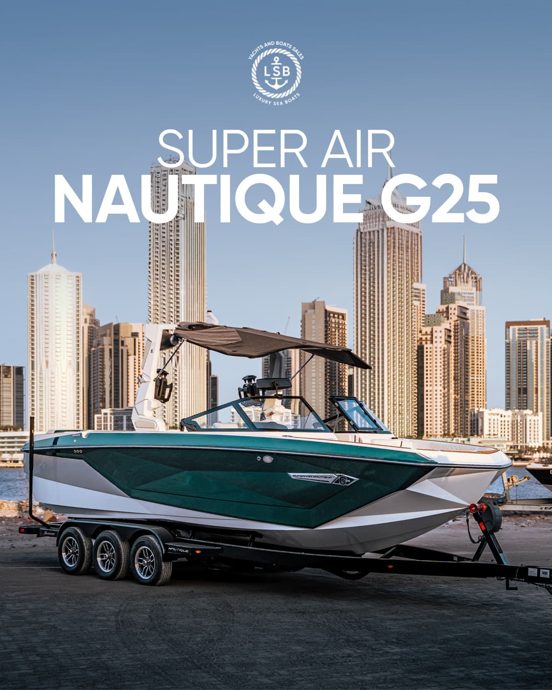 Nautique G25 profile on water